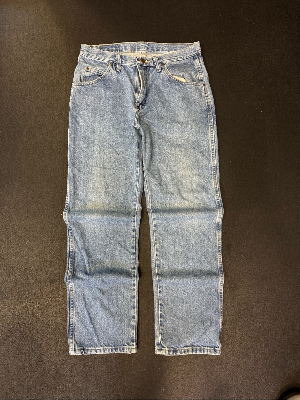 Vintage Y2K Distressed Wrangler blue jeans